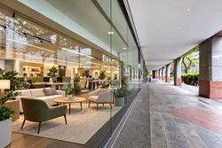 Abi Plaza (D2), Retail #618197081